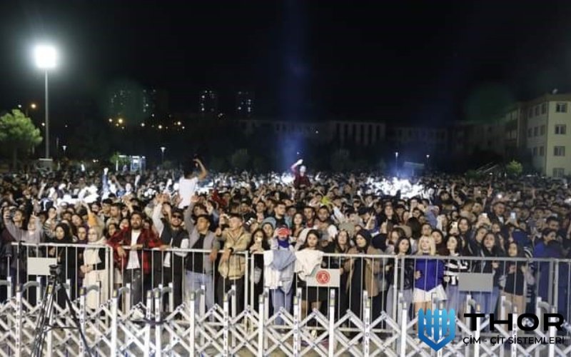 Açık Hava Etkinlik Alanlarında Modüler Yapı, Kolay Kurulum ve Maksimum Güvenlik