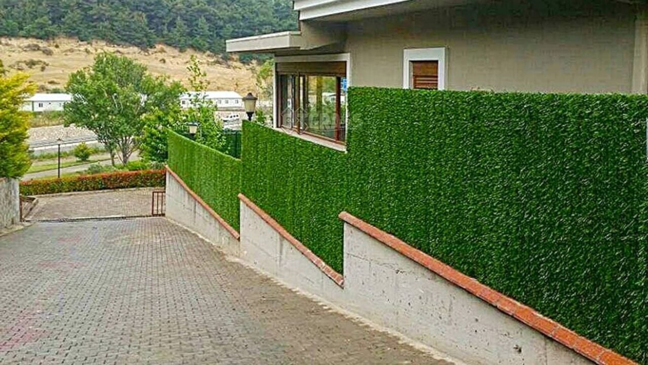 Çim Çitlerin Avantajları